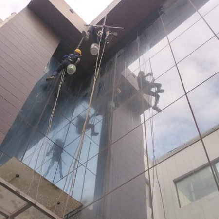 Facade cleaning services in Gurgaon 38 WhatsApp Image 2025-10-17 at 11.17.30 AM (1)
